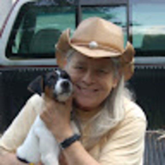 Meet your Posher, Cheryl - Picture 1 of 1